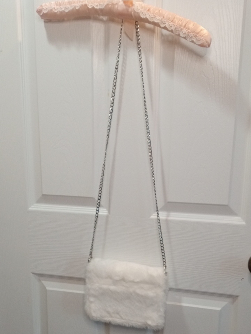 PLAYBOY PLUSH MINI BAG - Picture 10 of 11
